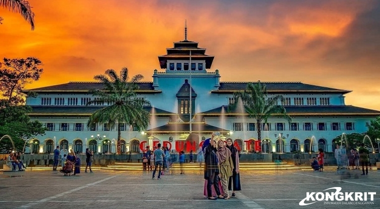 Legenda Kota Bandung, Empu Wisesa, Sungai Citarum, dan Danau Bendung Membentuk Kisah Unik Kota Kembang. (Foto : Dok. Istimewa)