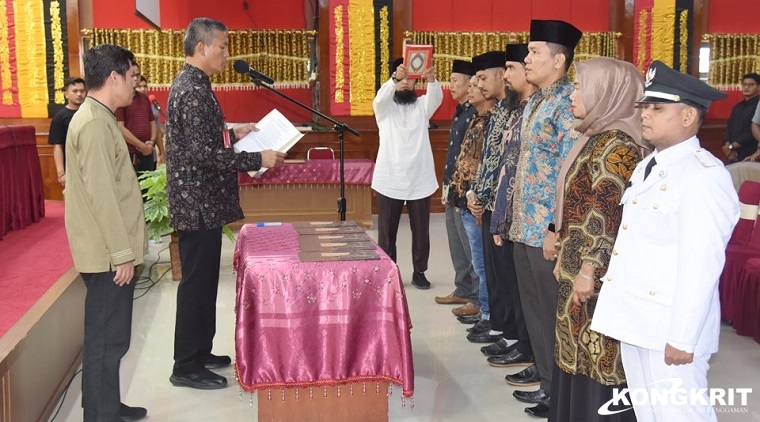 Pelantikan PAW Desa Batang Tajongkek dan BPD, Roberia Ajak Terjun ke Masyarakat