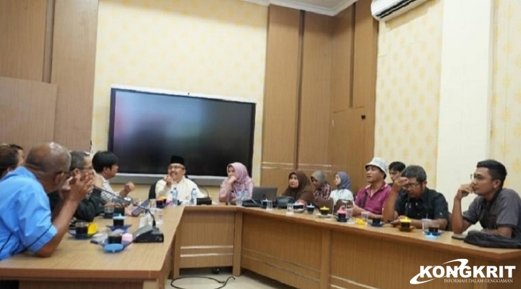Pemprov Sumbar, Hanya Penghentian Perpanjangan, Bukan Pembubaran KI