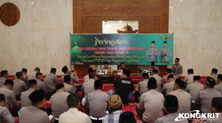 Polres Tulungagung Gelar Acara Peringatan Isra' Mi'raj Nabi Muhammad SAW, Ini Pesan Kapolres Teuku Arsya