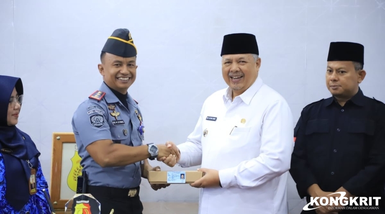 Wali Kota Solok, Zul Elfian Umar menghadiri acara perjanjian kerjasama antara Kalapas Kelas II B Solok dan Kepala Disdukcapil Kota Solok.