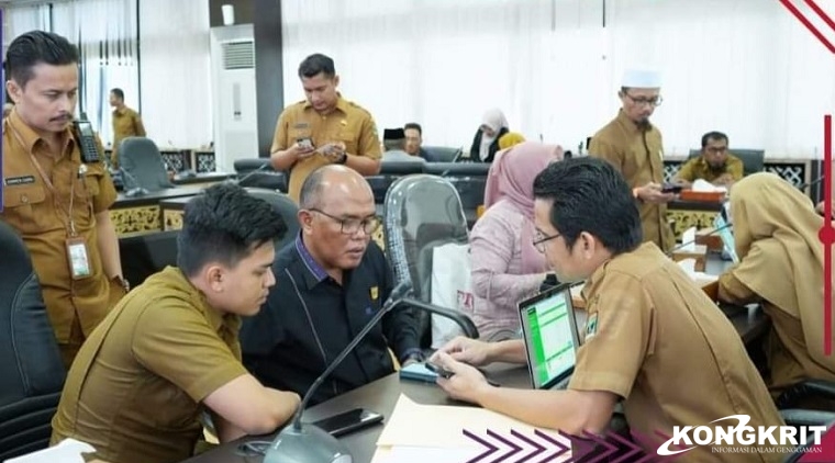 Supardi Pimpin Acara, DPRD Sumbar Terlibat Aktif dalam Pembuatan KTP Digital