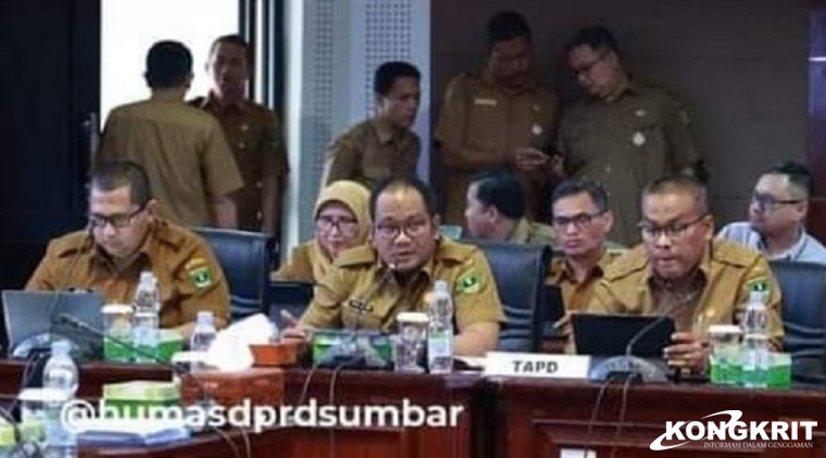 Supardi Pimpin Rapat Evaluasi Pelaksanaan Kegiatan Tahun Anggaran 2023 di DPRD Sumbar