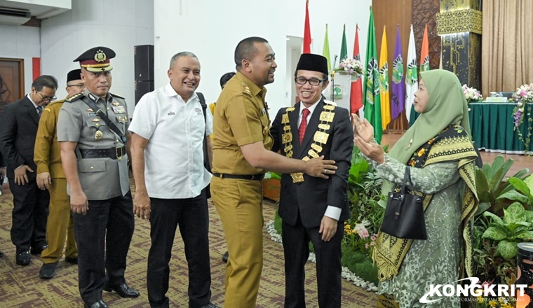 Wagub Sumbar, Audy Joinaldy menghadiri pelantikan Rektor Universitas Andalas periode 2023 - 2028, Senin 20 November 2023. Foto: Biro Adpim Sumbar.