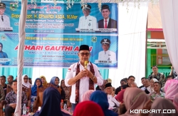 Bupati Solok melakukan kunjungan kerja dan temu ramah dengan masyarakat Nagari Koto Baru pada Kamis, 25 Januari 2024.