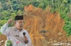 Bupati Solok, Epyardi Asda menantang Pemerintah Provinsi Sumatera Barat menyelesaikan jalan penghubung Alahan Panjang di Kabupaten Solok dengan Bayang di Pesisir Selatan. Foto: Dok. Istimewa.