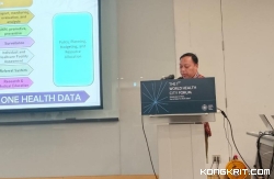 Kadinkes Tulungagung dr. Kasil Rokhmad saat  pemaparan di 1st Word Healt City Forum