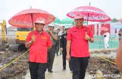 Pimpinan dan Anggota DPRD Dharmasraya Saksikan Groundbreaking Pasar Rakyat Terbesar