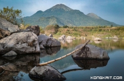 WOW! Tempat Wisata Ini Bikin Netizen Gagal Move On! Dari Ranu Manduro hingga Gunung Luhur, Keren Abis! (Foto : Dok. Istimewa)