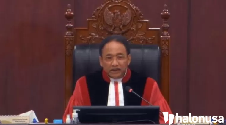 Sidang Perdana Sengketa Pilpres, Kuasa Hukum Anies-Imin Tayangkan Video, Ketua MK Minta Disetop