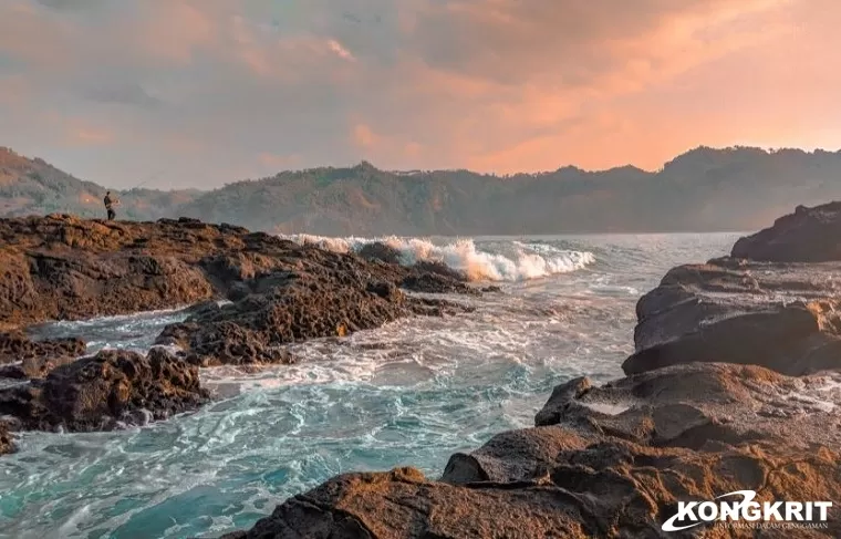 4 Destinasi Wisata Pantai Indah di Gunung Kidul Jogjakarta, Solusi Healing Melepas Penat (Foto: Dok.Istimewa)