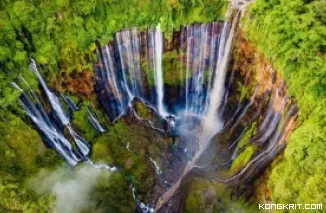 Telusuri Keindahan Destinasi Wisata Alam Air Terjun Tumpak Sewu, Berikut Lokasi hingga Aksesnya (Foto: Dok.Istimewa)
