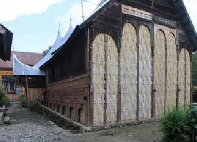 Rumah Tradisional Gajah Maharam Kota Solok