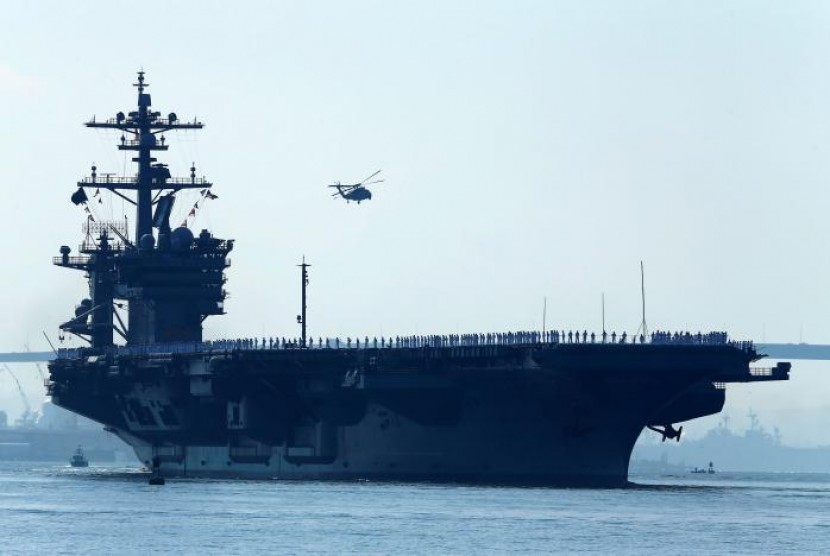 Ilustrasi/Kapal AS USS John S. McCain disebut telah melanggar kedaulatan Rusia. : Foto: REUTERS/Mike Blake