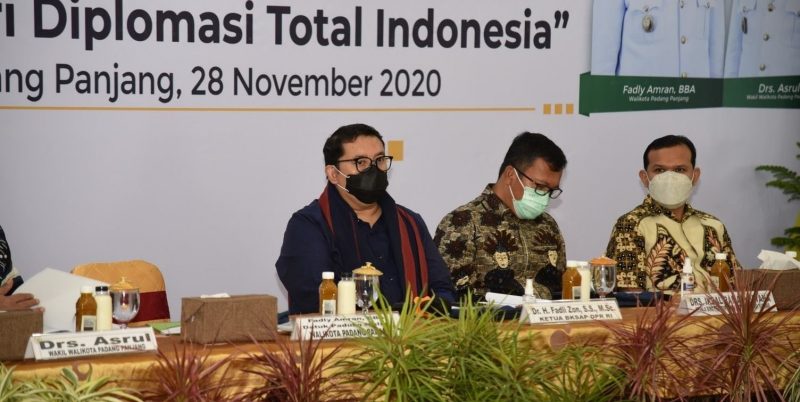 Kegiatan BKSAP Day dengan tema "Diplomasi Parlemen Sebagai Bagian dari Diplomasi Total Indonesia", di Kota Padang Panjang, Provinsi Sumatera Barat, Sabtu, 28 November 2020.