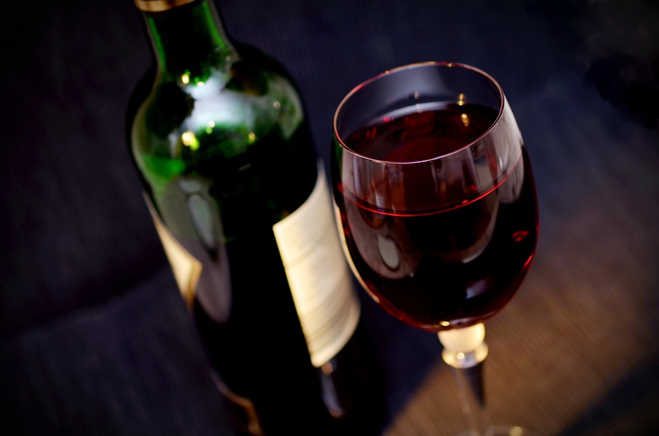 Ilustrasi Anggur Merah (pixabay)