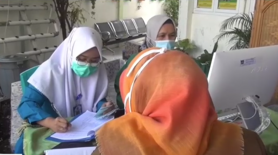 Guru dan calon jemaah haji di Kota Padang-Sumatera Barat