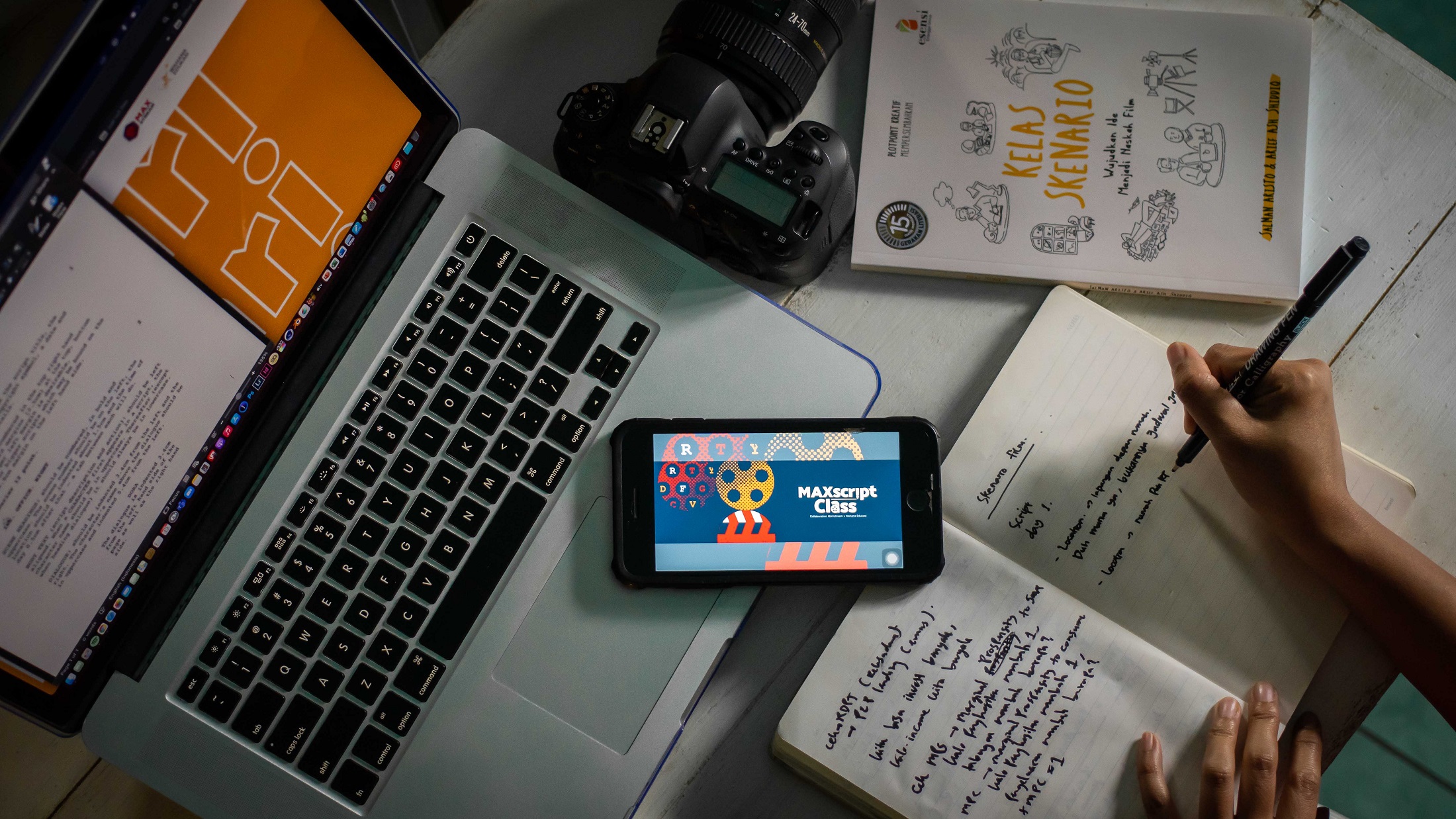 Telkomsel menggelar MAXscript Class Awards 2020 sebagai puncak acara dari Program MAXscript Class yang merupakan kolaborasi Telkomsel melalui MAXstream dengan Wahana Edukasi sebagai saranan untuk percepatan regenerasi penulis-penulis skenario di Indonesia