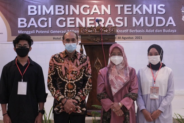 Bimbingan teknis bagi generasi muda Minangkabau di Hotel Sakura Syariah, Lubuk Basung, Agam, Jumat (27/8/2021). (Foto: Diskominfo Sumbar)