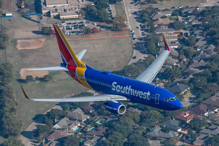 Tangkapan Pesawat Southwest Airlines dari udara 
(@northtexasaerials/Halonusa)
