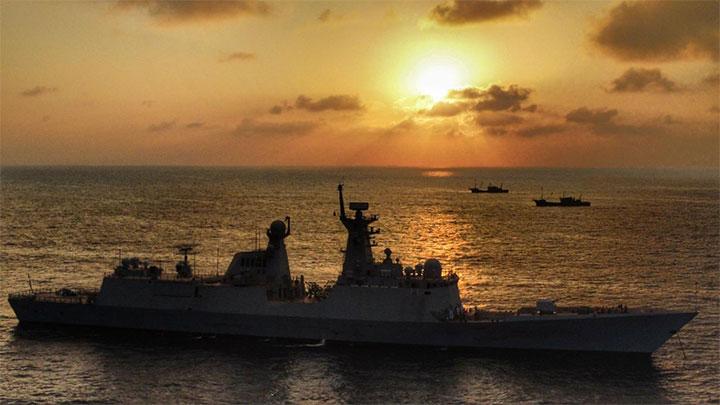 ngkatan Laut Pakistan mengumumkan pada 8 November bahwa mereka menugaskan PNS Tughril, yang pertama dari empat fregat Type 054A/P buatan China, dalam sebuah upacara yang diadakan di galangan kapal Hudong-Zhonghua di Shanghai. (Angkatan Laut Pakistan)