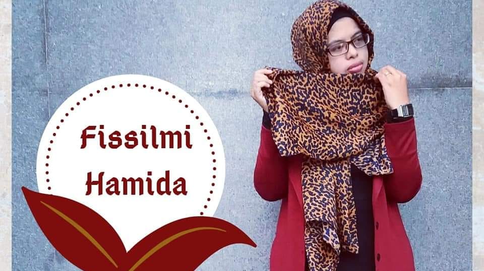 Penulis Novel Andalusia Fisilmi Hamida Viral Lantaran Hina Fansnya