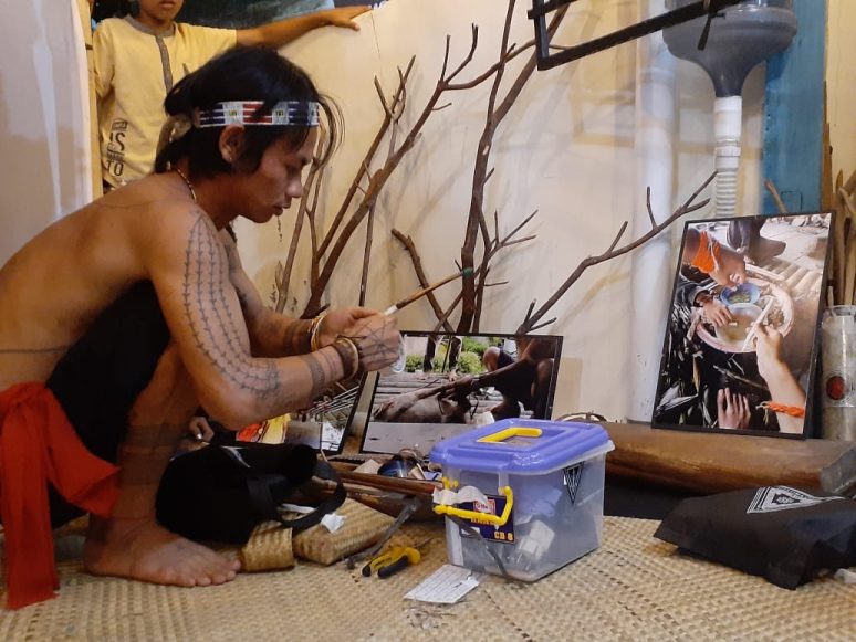Pemutaran Film Dokumenter Tato Mentawai, Joel Frianto Sikatsila Bakal Tur Tato