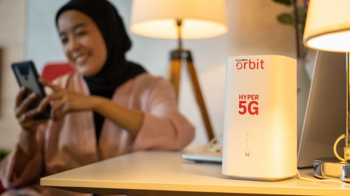 Pertumbuhan pelanggan Telkomsel Orbit mencapai 10 kali lipat pada tahun 2021 dan telah digunakan oleh lebih dari 380.000 pelanggan yang tersebar di seluruh Indonesia. Ragam inovasi layanan, saluran penjualan, dan opsi pembayaran secara lengkap dapat diaks