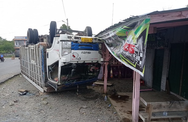Kecelakaan di Kampung Bale Redelong Kecamatan Bukit Kabupaten Bener Meriah, Aceh, Rabu (23/3/2022). (Foto: Ist)