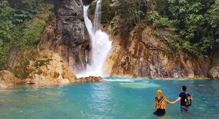 10 tempat wisata di Kabupaten Pasaman Barat