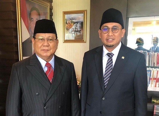 Menteri Pertahanan dan Ketua Umum Partai Gerindra, Prabowo Subianto dan anggota DPR RI, Andre Rosiade. (Foto: Dok. Tim AR)