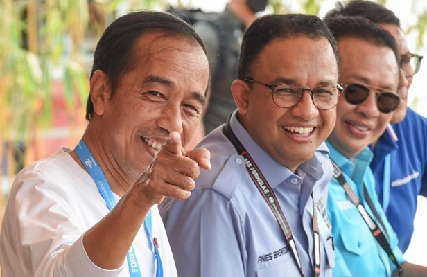 Presiden Jokowi dan Anies Baswedan saat gelaran Formula E Jakarta, Sabtu, (04/06/2022). (Foto ist/Inilah.com)