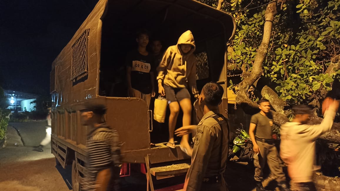 Remaja yang diduga konsumsi narkoba diamankan Satpol PP Padang