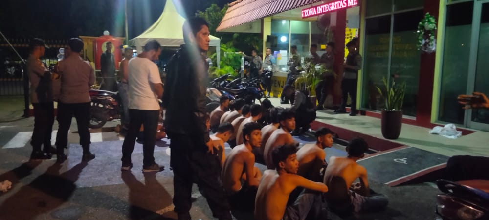 Belasan remaja diamankan Personel Polresta Padang
