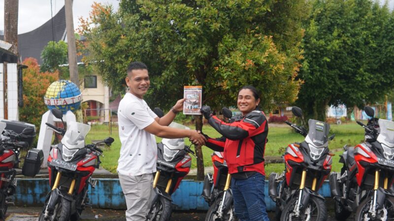 PT.Hayati Pratama Mandiri (HPM) bersama Asosiasi Honda Sumatera Barat (AHSB) meresmikan komunitas varian Honda CB150X yang diberi nama CB150X Adventure Indonesia Sumatera Barat, Minggu 8 Januari 2023 di Bonjol, Pasaman, Sumatera Barat. (Foto: Honda Hayati