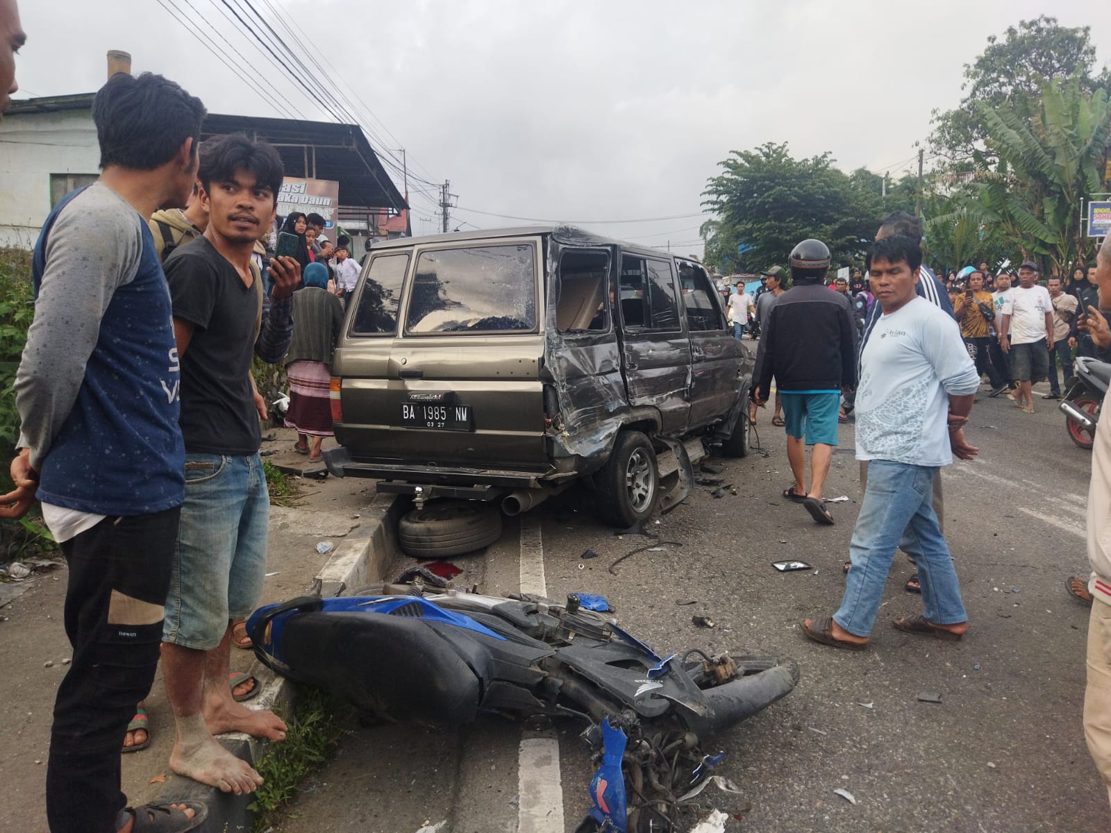 Kecelakaan di Padang Panjang (Foto: Istimewa) 
