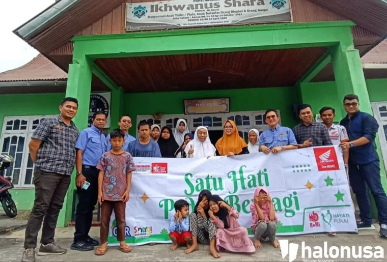 Kunjungan PT Hayati Pratama Mandiri ke Panti Asuhan Ikhwanus Shafa di Bukittinggi. (Foto: Honda Hayati)
