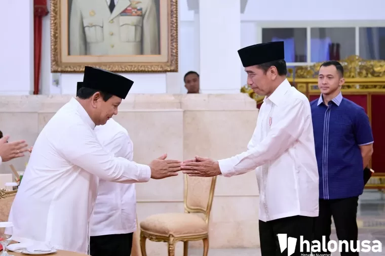 Menhan Prabowo dan Presiden Jokowi Buka Bersama