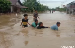 Banjir di Kabupaten Pesisir Selatan. (Foto: Pemkab Pesisir Selatan)