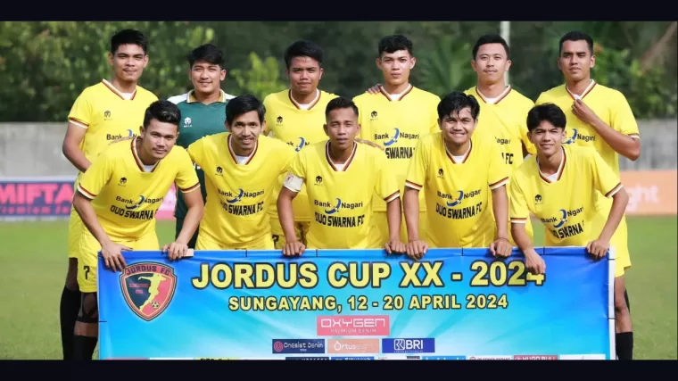 Tim sepakbola Duo Swarna Dharmasraya pada Jordus Cup XX 2024. (Foto: Instagram @duo_swarna_fc)