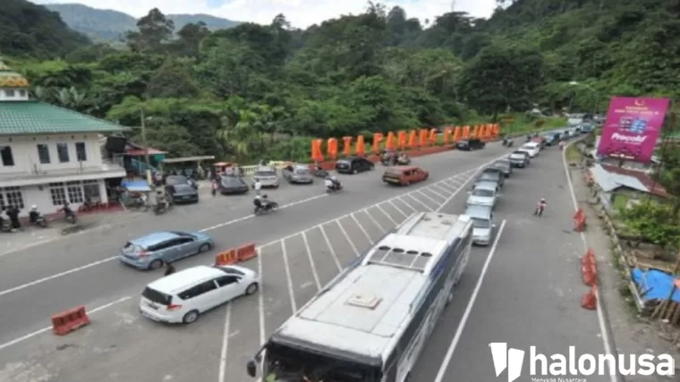 Penerapan Sistem Jalur 'One Way' di Padang Panjang Terpantau Lancar