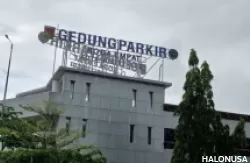 Gedung parkir roda empat di Bukittingi. (Foto: Istimewa)