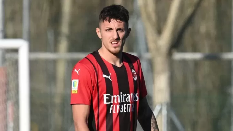 Striker muda AC Milan, Marco Nasti. (Foto: Transfermarkt)