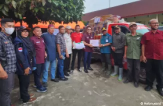 PT Hayati Pratama Mandiri serahkan bantuan bencana alam di Sumatera Barat. (Foto: Honda Hayati)