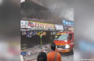 Kebakaran di Pasar Raya Kota Padang. (Foto: Istimewa)