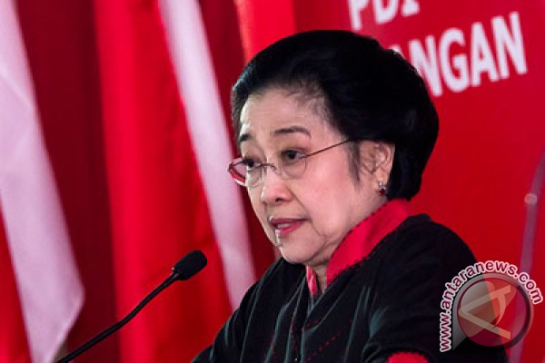 Foto Megawati: 2016 Tahun Konsepsi dan Strategi