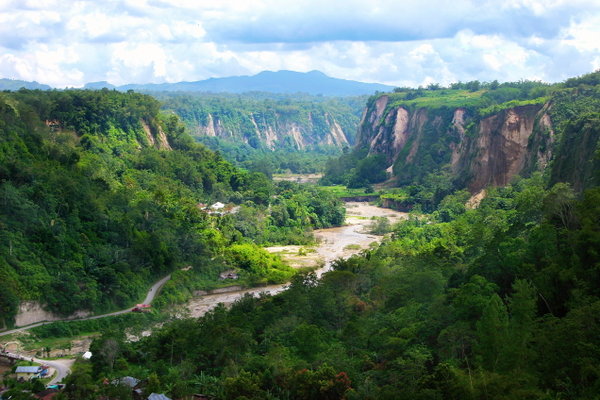 Foto Akibat Gempa, Ngarai Sianok Longsor