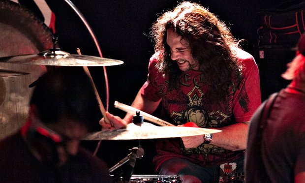Foto Mantan Drummer Megadeth Nick Menza Meninggal