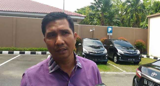 Foto Erisman Diberhentikan, Elly Thrisyanti Ditetapkan Sebagai Ketua DPRD Padang