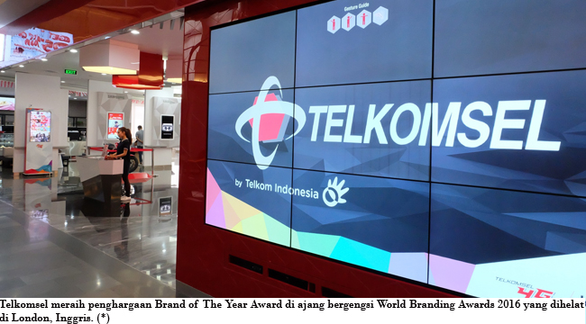 Foto Telkomsel Raih Brand of The Year Award 2016